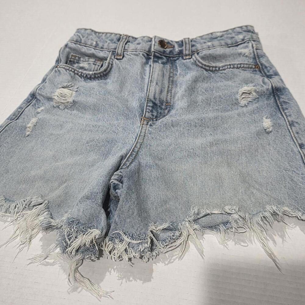 Zara High Rise Cut Off Jean Shorts Size 2 Distressed Light Blue Wash